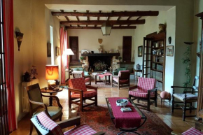 219 M2 At The Side Of The Sorgue With Garden Pool